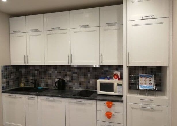 2/3/9 Сдаётся евро Одно комнатная переделано на двух комнатн