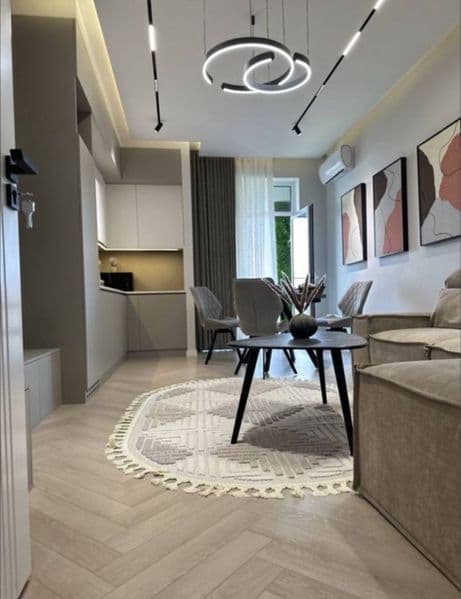 Мирабадский район<br />
ЖК NRG Oybek<br />
<br />
2/4/10<br 