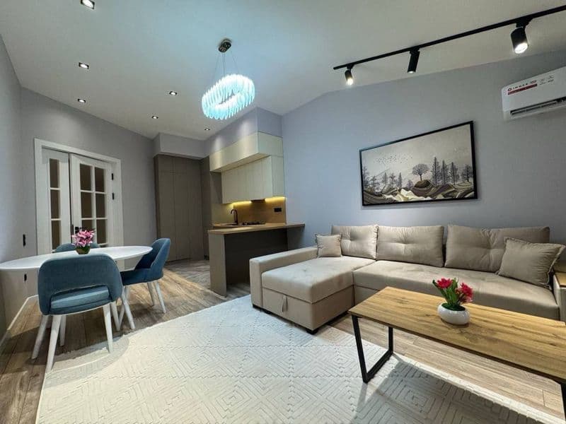 2х ком в Жк Пойтахт Говхари <br />
2/3/10<br />
Площадь 55м2