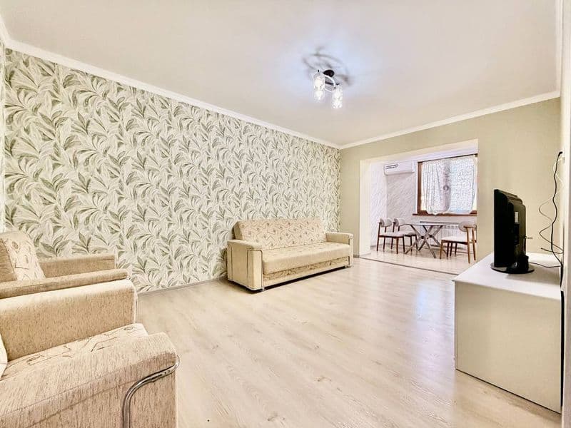 Сдаётся 2 х комнатная квартира <br />
Площадь 60 м2<br />
До — фото 4