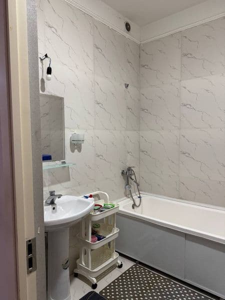 Аренда новостройка сохил буй.  Двух комнатная.  Есть телевиз — фото 5