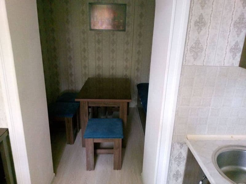 Срочно здаётса квартира2/3/5  район якка сарой кирпич аринти — фото 3