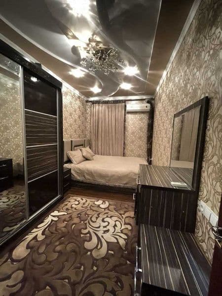 Рядом есть: Больница, поликлиника, Школа, Детская площадка,  — фото 2