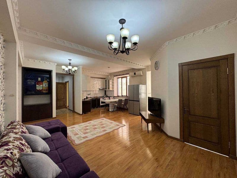 Сдается квартира с красивым ремонтом для одиночек и молодой 