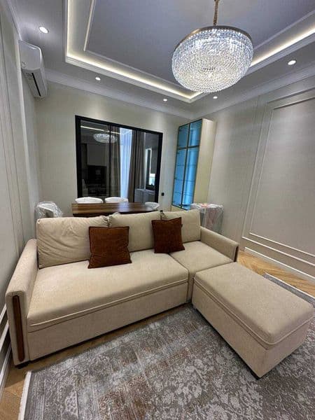 Жилой комплекс: Uzbегим<br />
Комнат: 3<br />
Этаж: 3<br />
