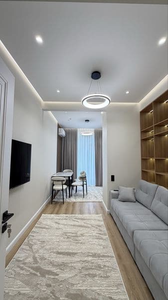 Сдаётся квартира в ЖК "Shoshkent", 55 кв, евроремонт, цена 1 — фото 2