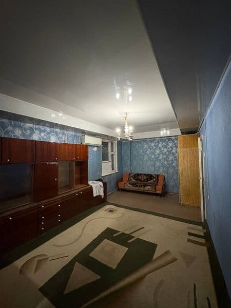 Юнусабад 7 кварталда Америка посольства олдида 1 хона уй оил