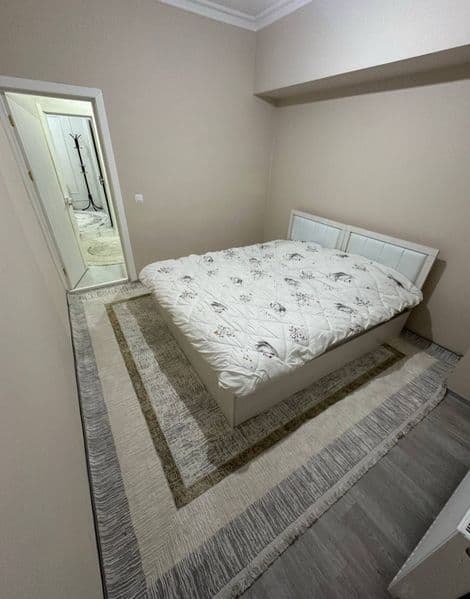 Shayxontohur Ganga yaqinida Chorsu metro yonida kvartira bor