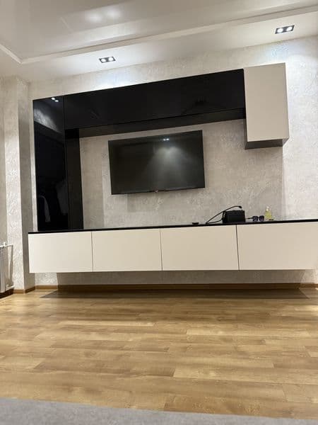 2ta qiz olamiz! 175$dan narxi! Ishlidgan poryadochni qizla k