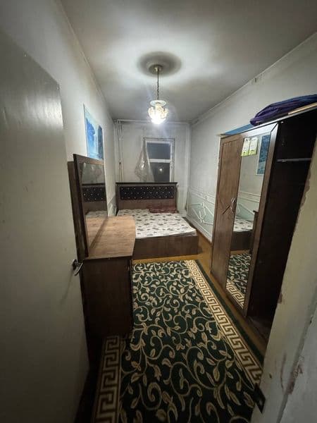 Паркенский<br />
Аринтир паркенский бозор оркасида<br />
80-