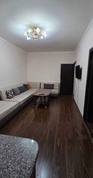 Юнусабад 11 квартал <br />
<br />
1в2 комнатная<br />
Площад