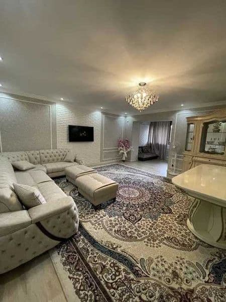 Сдаётся  квартира на Ц-1<br />
Ориентир - Экопарк<br />
Горо