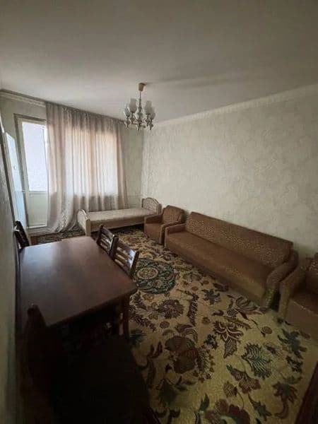 Чиланзар 19 квартал 1в2/4/4<br />
Ориентир: макаронка, базар