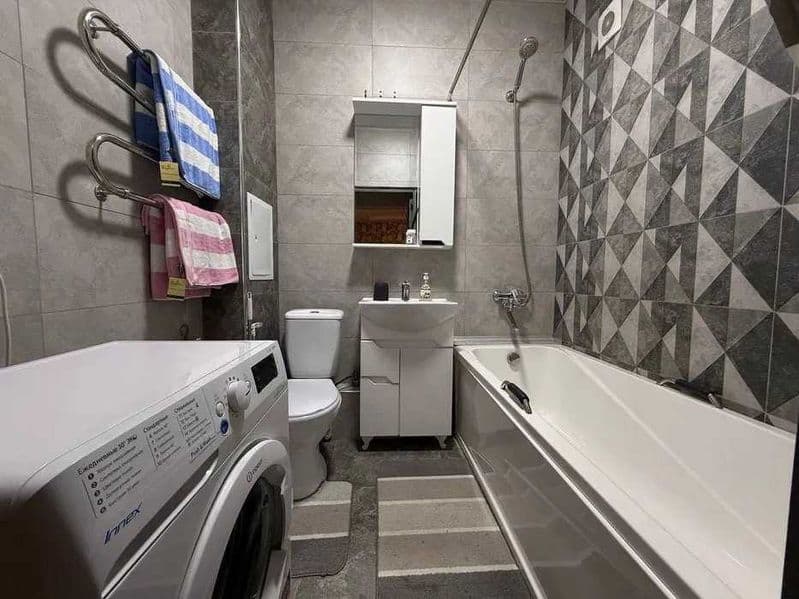 Район: Мирзо-Улугбек<br />
Адрес: Метро Минор<br />
<br />
К — фото 5