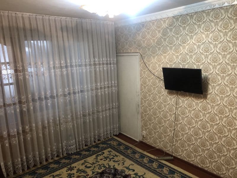 Сдаётся в аренду 2комнатная квартира 4 этаж 4 этажный дом Юн