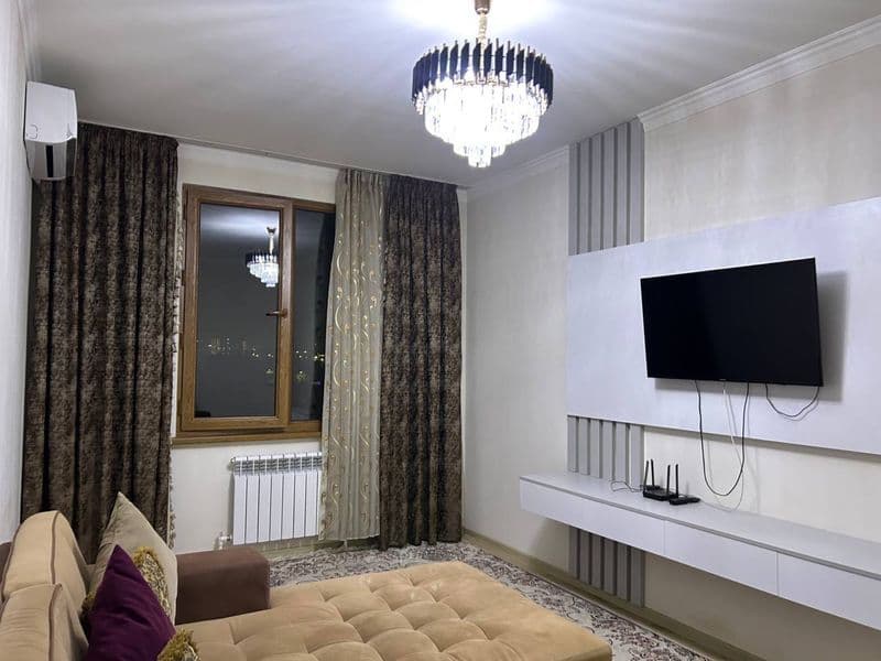 Сдается квартира на Алмазарском районе 2/8/13 54м2<br />
Кол