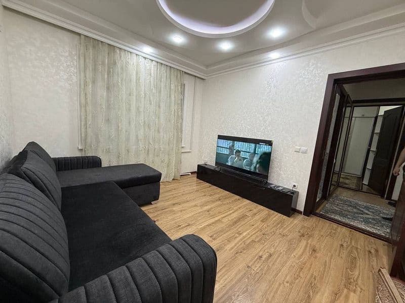 Срочно нужны 2 девушки на трёхкомнатную квартиру Чиланзар но