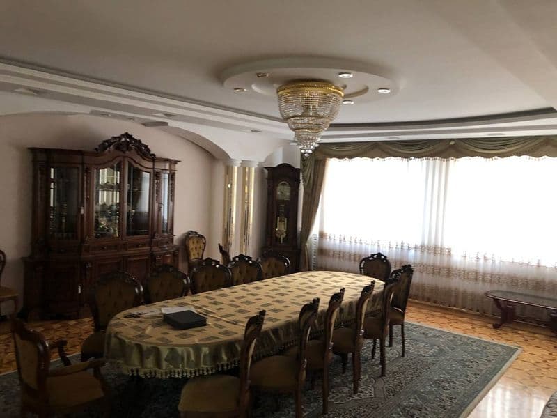 Очень хороший расположение для порадичний людем ориентир тин