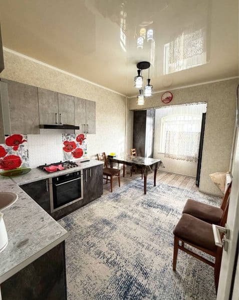 Максим горький<br />
2/8/9<br />
Евроремонт <br />
Вдоль дор — фото 4