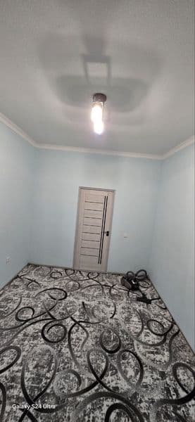 Urikzor bozor  kvartira beriladi 2 xona <br />
Tozza uy kvar — фото 3