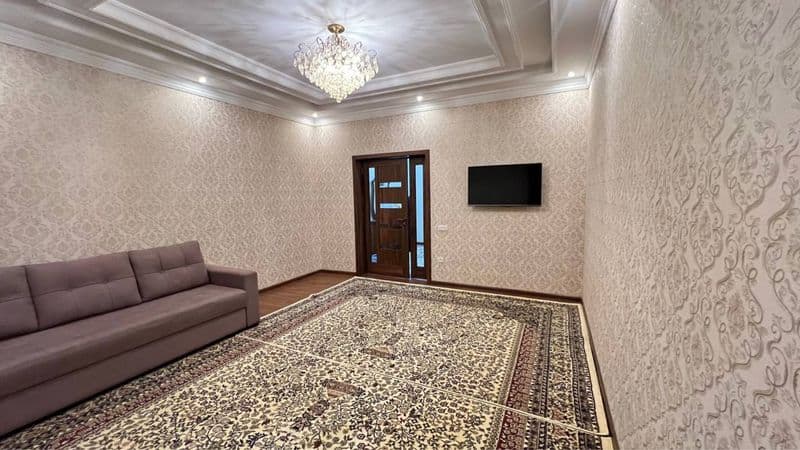 Район - Алмазарский<br />
Ориентир - Сагбон<br />
Комнат - 2