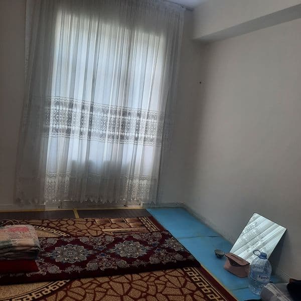 Aqlli,bosiq faqat qiz bola talabalarga ijaraga xonalar beril