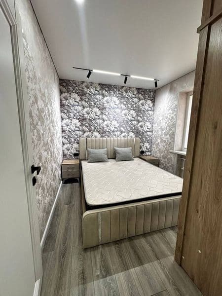 Chilonzor 22 kv<br />
1/1/4<br />
Yosh oilaga 400$<br />
Xam — фото 5