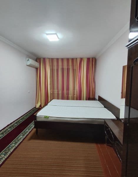 Сдается семье квартира укомплектована хорошая локация . Звон