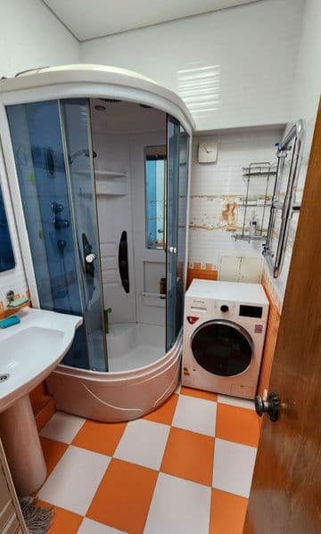 Сдаётся 4 комнатная квартира <br />
С меблью и техникой квар — фото 3