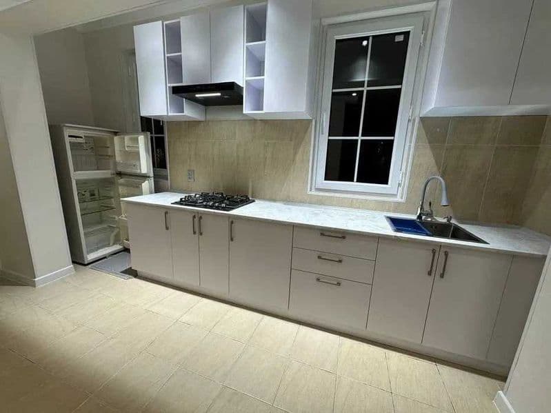 Район ; Юнусабадский<br />
Адрес : ТЦ Мегапланет<br />
<br / — фото 3