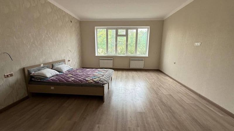 Yashnobod Doʻstlik metro yaqnida arenda 1 xona <br />
200$<b