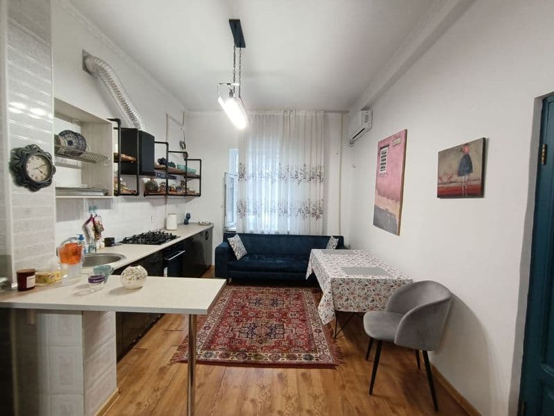 Сдается высокопотолочная квартира с авторским-ремонтом.<br / — фото 5