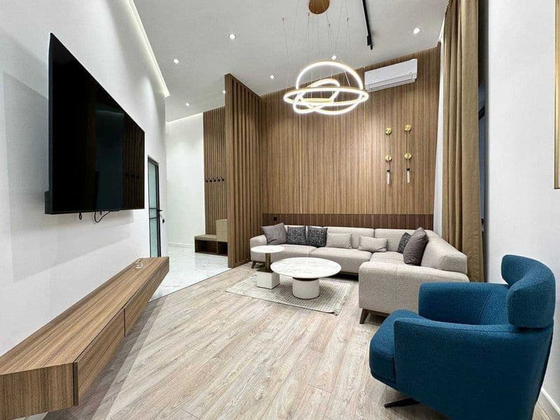 Мирабадский район <br />
Жк NRG-Ойбек<br />
2/5/12<br />
73м