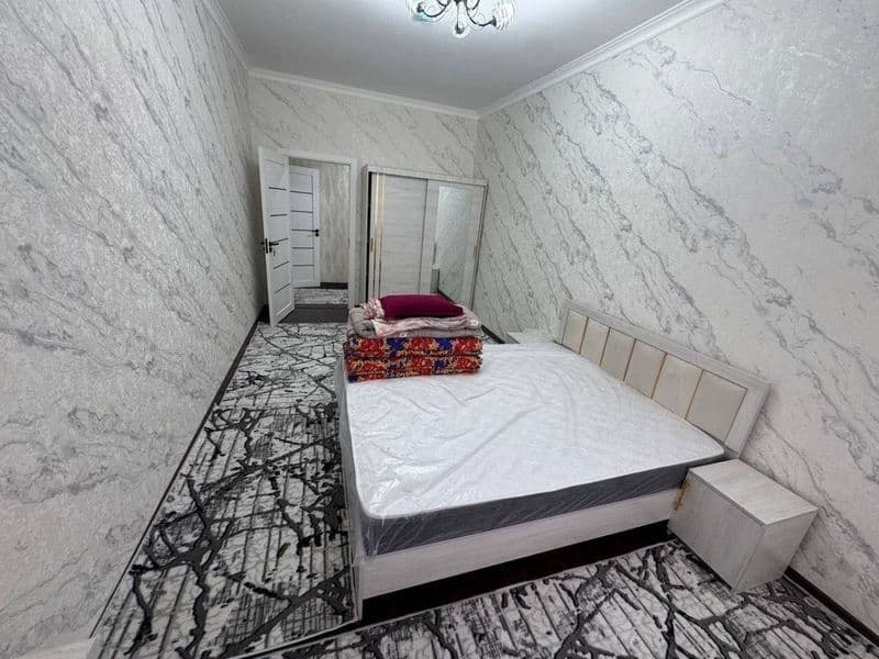 Yakkasaroy tumanida, Kosmonavtlar metrosi yaqinida qulay va 