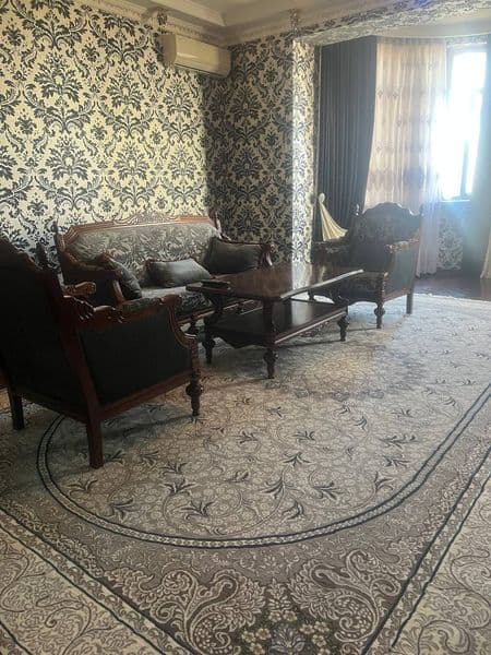 Sharof Rashidov ko'chasi 3xonali 6 etaj 106kv uy ijaraga ber