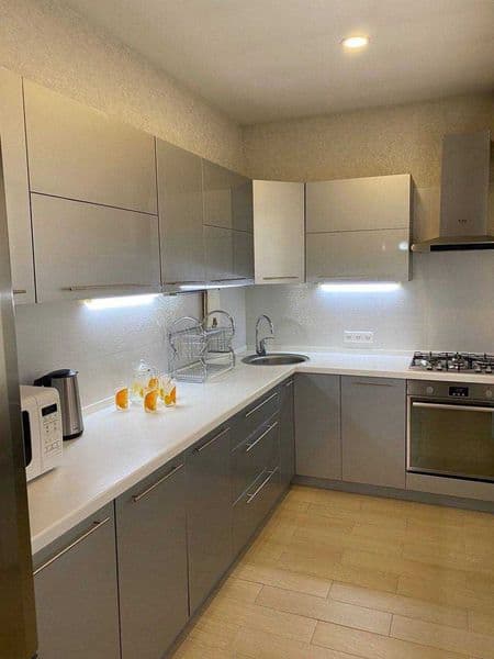 Сдам Квартиру:<br />
Город - Ташкент<br />
Район -  Мирабадс