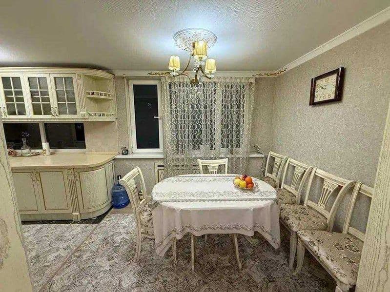 Сдаётся 2-комнатная квартира в современном доме, район Шайха — фото 4