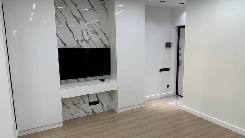 На русском языке:<br />
<br />
Не нашли квартиру на OLX?<br  — фото 5