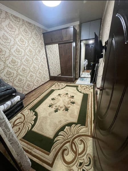 Маленькая квартира  кухня, ванна туалет полностью всё есть к