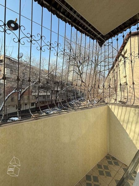 Кирпичный дом 77 серии, 3 спальни, открытый балкон. Уютная к — фото 4