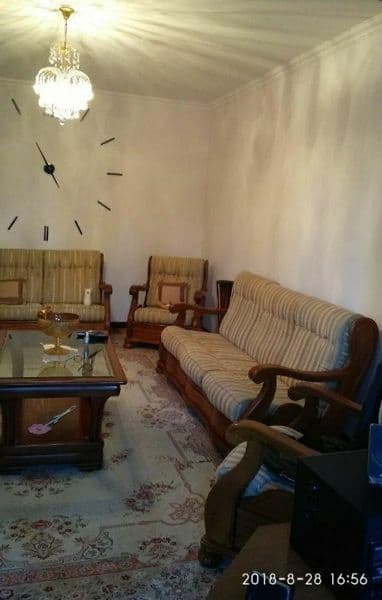 В центре  евро дизайнерский ремонт,обсалютно всё есть ,со вс