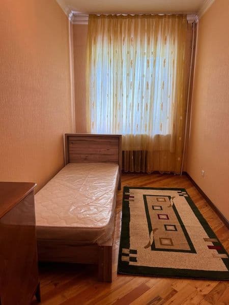 Сирочний аренда Кивартира шайхонтохур район Ц 13<br />
Комни — фото 4