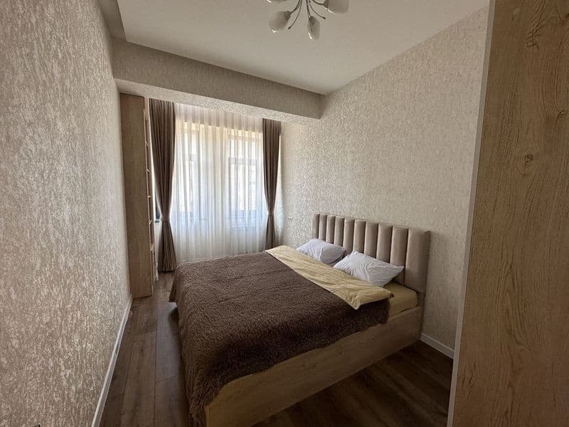 Махтумкули<br />
3/9/10<br />
80кв<br />
750$<br />
<br />
+ — фото 2