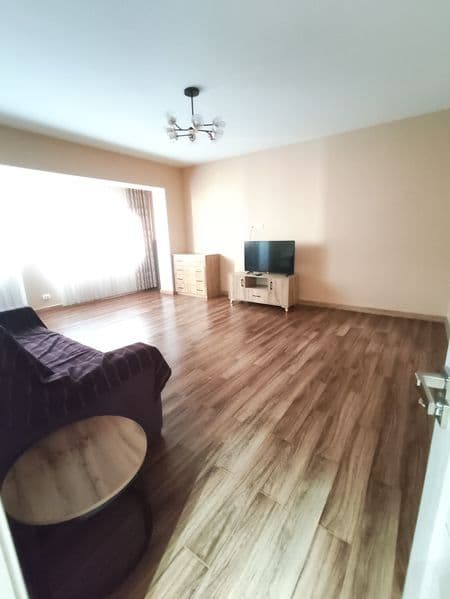 Сдам 2х комнатную квартиру на долгий срок, в квартире есть в