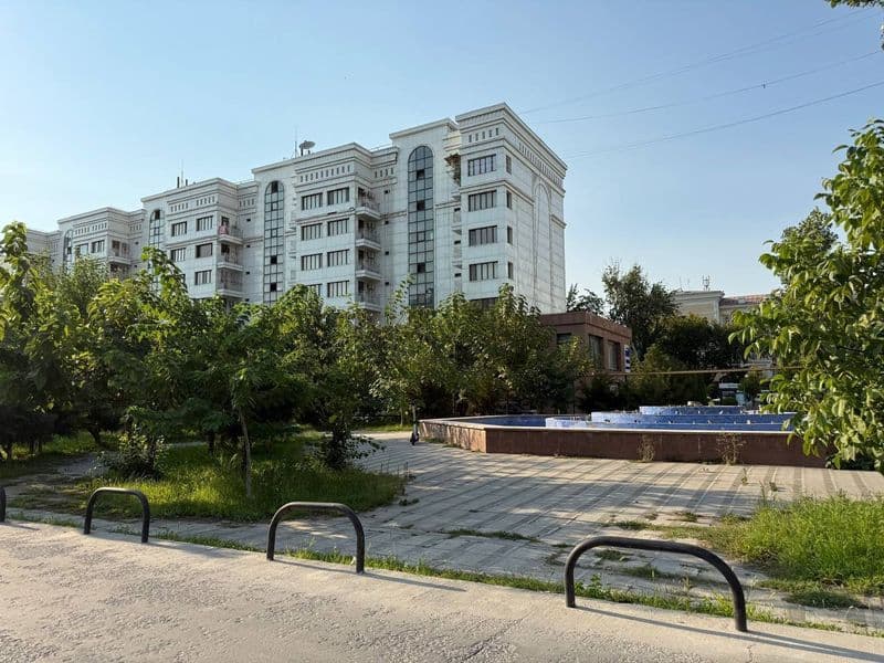 Сдается в аренду квартира в новостройке<br />
<br />
 Район: