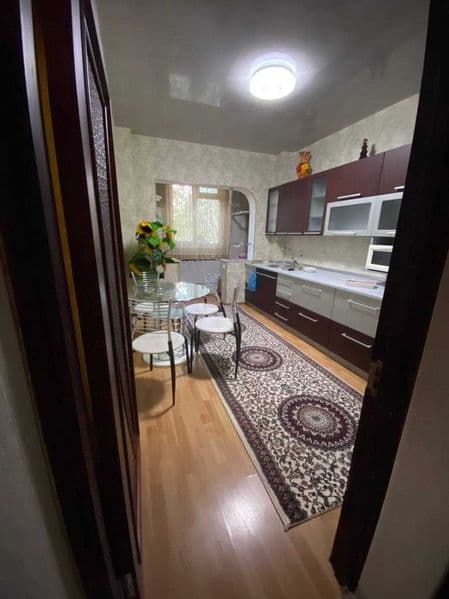 Сдается квартира в центре 2/2/9<br />
Локация : Мирзо-улугбе