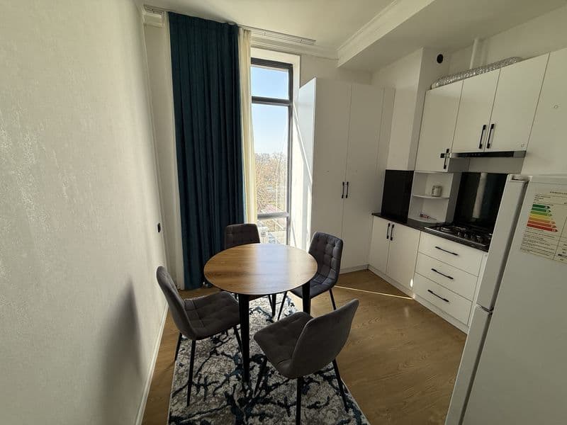 Сдаю свою квартиру сразу после ремонта. <br />
Квартира на м — фото 4