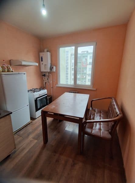 Сергили чоштепа метрони биринчи бекати оилага она болагаям б