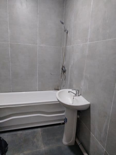 Аренда Ассалом Жомий Новостройка<br />
<br />
1/9/15<br />
< — фото 3