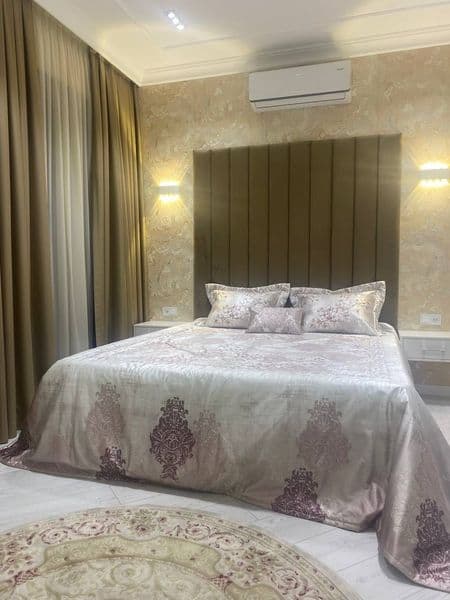 Сдается 3 комнатная квартира новостройка паркинг есть 2 полн